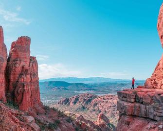 New Price! - Sedona Summit Resort - 2 Bedroom Sleeps 8, Location And Amenities ! - Sedona