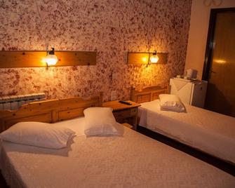 Christofer's Rooms - Zagora - Slaapkamer