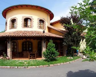 Grupo Hotelero La Pasera - Cangas de Onís - Byggnad