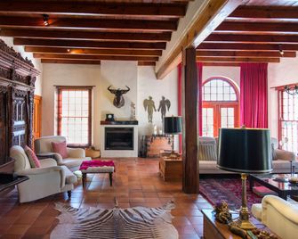 Kronendal Heritage - Hout Bay - Living room