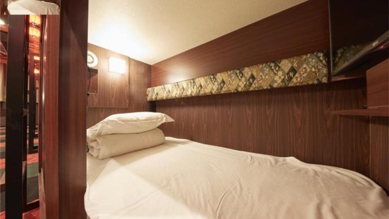Centurion Hotel Residential Cabin Tower