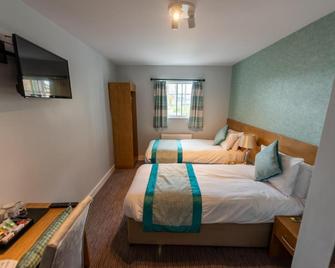 Queen Street Tap - Deal - Bedroom