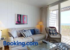 La Playa Condominium 209 - South Padre Island - Living room