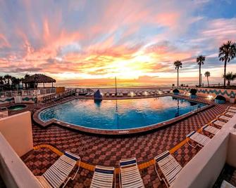 Fountain Beach Resort - Daytona Beach - Pool