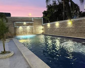 Villa exclusiva junto al mar en Cartagena - Cartagena - Pool