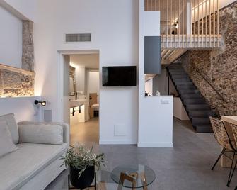 Flateli Barca 11 - Жирона - Вітальня