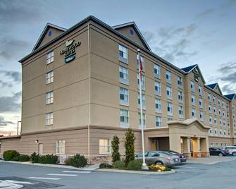 Homewood Suites by Hilton Sudbury - Sudbury - Building