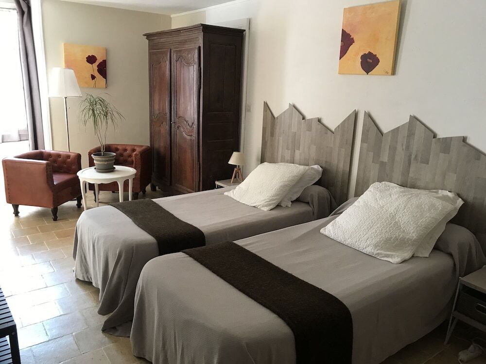 لا بالاستيير