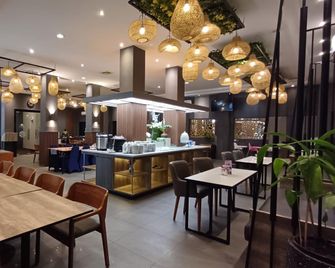 Hotel Roditha - Banjarmasin - Restaurant