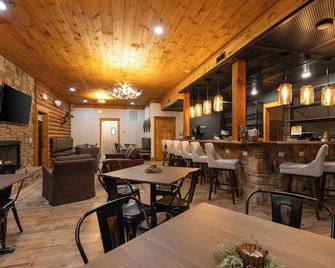 The Timber at Holly Branch - Gatlinburg - Restaurant
