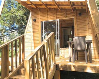 The Shire Glamping - nestled among lush trees, tranquil atmosphere - Santa Helena