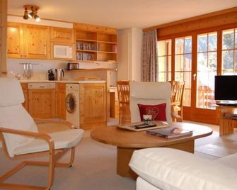 Apartment Mandarin 7 by Interhome - Ollon - Living room