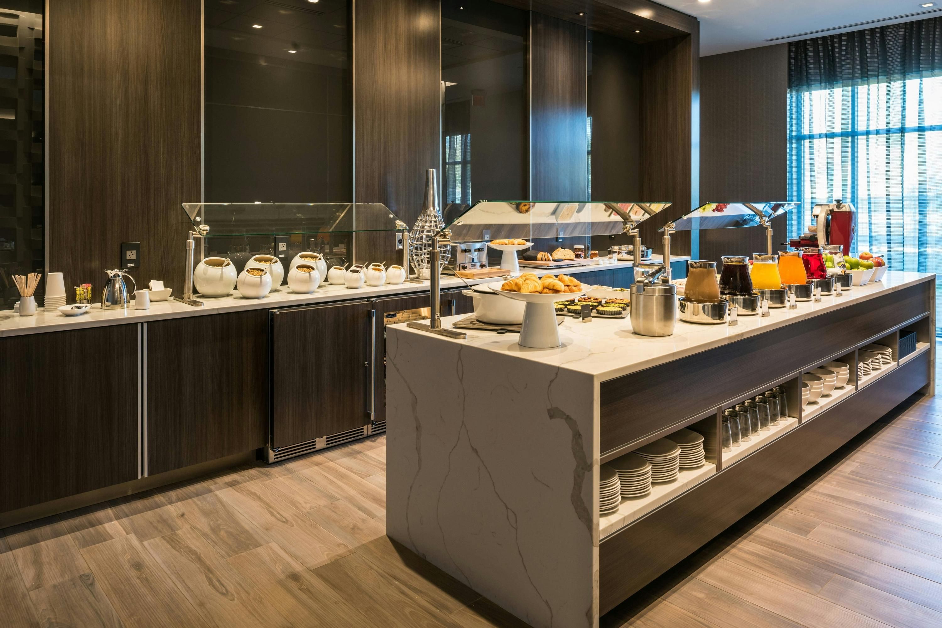 AC Hotels by Marriott Boston Cambridge thumbnail 2