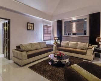 Regenta Resort Bhuj - Bhuj - Salon