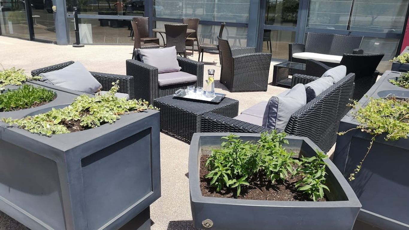 ذا أوريجينالز سيتي، هوتل بونت روج، كاركاسون