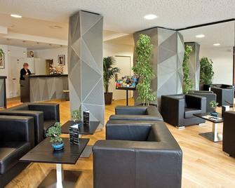 Hôtel-Restaurant de l'Embarcadère - Nantua - Lobby