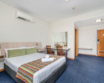 Tudor Inn Newcastle - ניוקאסל - חדר שינה