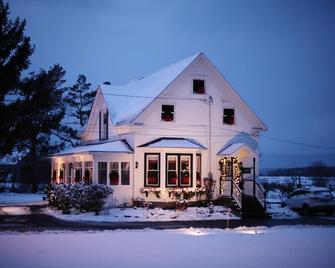 Carleton Inn And Cottages - Bridgetown - Building
