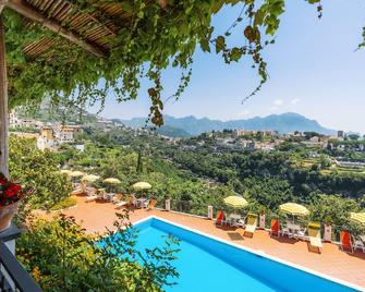 Hotel Villa Giuseppina - Scala - Piscina