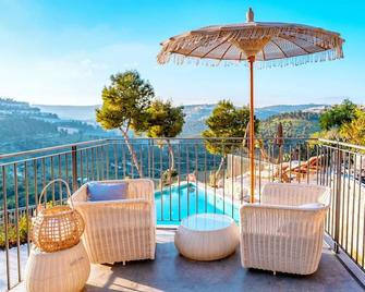 Lifta Boutique Hotel & Spa - Jerusalén - Balcón