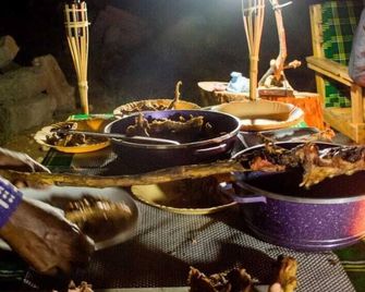 Amanya Tent Sleeps 2 with Mt Views - Amboseli