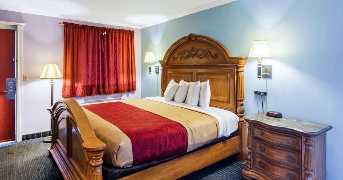 Red Carpet Inn Norwalk from 85. Norwalk Hotel Deals & Reviews KAYAK