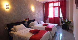 Hotel Syphax - Bejaia - Bedroom