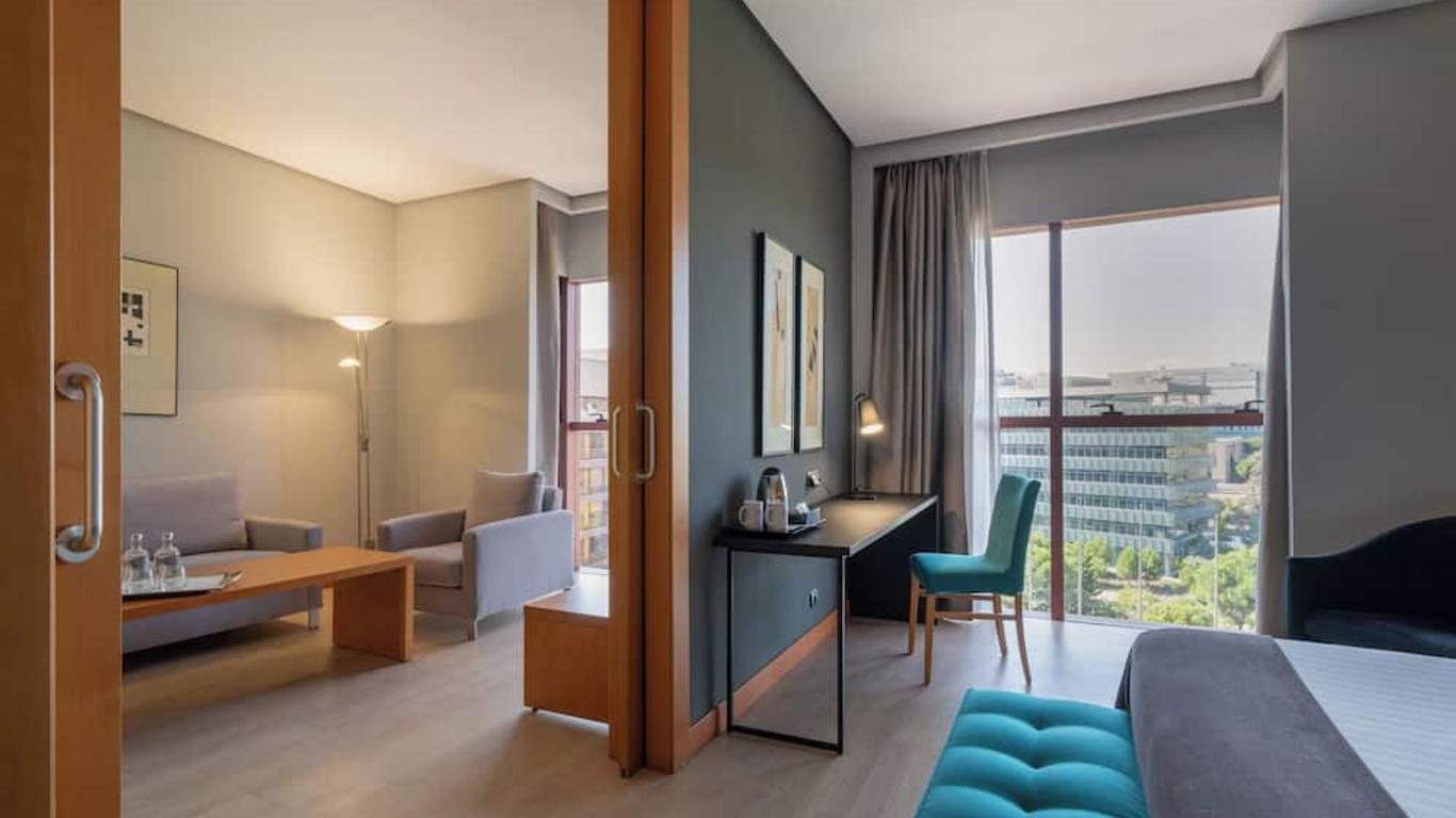 فندق سيلكن بويرتا مدريد