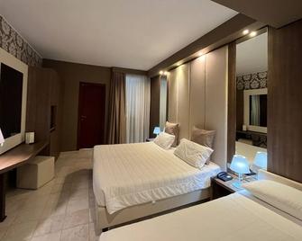 Hotel Lafayette - Giovinazzo - Schlafzimmer