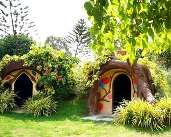Vanida Halal Resort - Ayutthaya - Außenansicht
