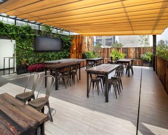 Hotel MX Mas Roma Cdmx, Trademark Collection By Wyndham - Mexico City - Property amenity