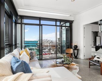 Customs Street Apartments by Urban Rest - Auckland - Pokój dzienny