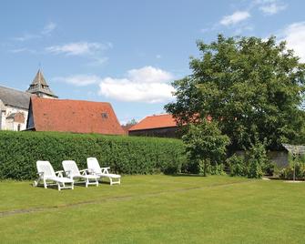 Gorgeous Home In Ligny-Sur-Canche - Nuncq-Hautecôte - Patio