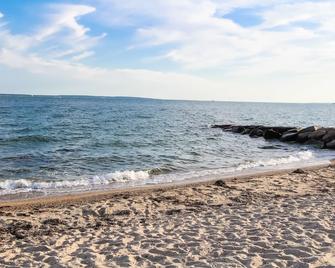 Innseason Resorts Surfside - Falmouth - Gebouw