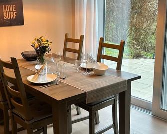 Ferienwohnung Am alten Apfelbaum - Saarburg - Comedor