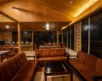 Skywood Resort - שימלה - טרקלין