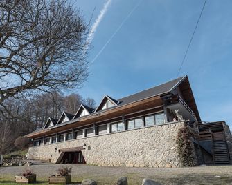 Gite St Marie De Campan - Sainte-Marie-de-Campan - Building