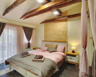 Boutique Guest House Yes For You - Plovdiv - Bedroom