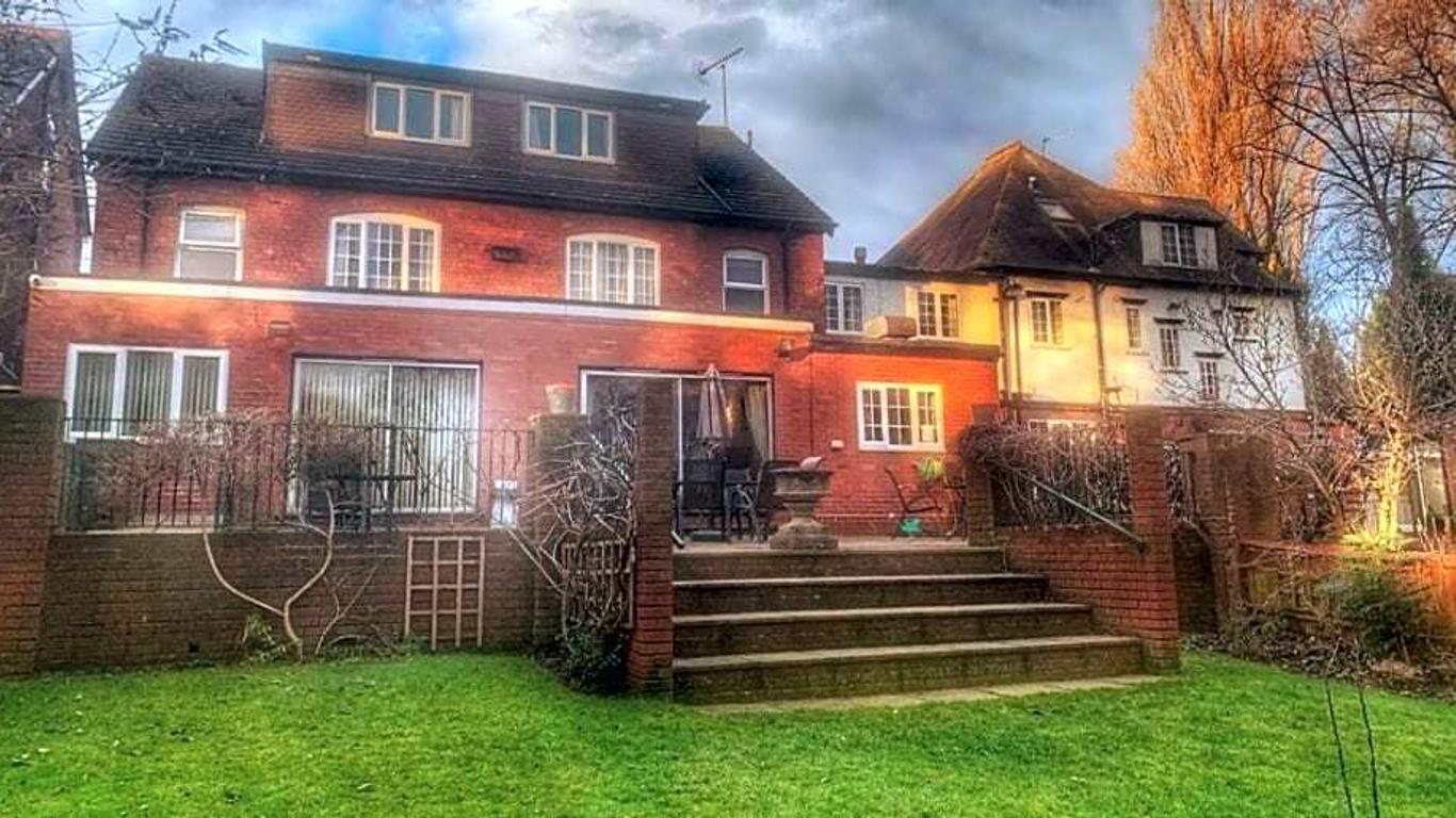 Westbourne Lodge