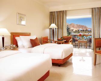 Mövenpick Resort Taba - Taba - Schlafzimmer