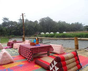 Baan Pai Riverside Resort - Pai - Patio