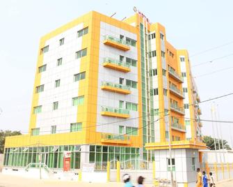 Paradisia Hotel - Cotonou - Building