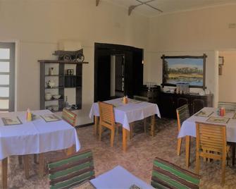 La Vida B&B, Self Catering and Camping - Mariental - Restaurant