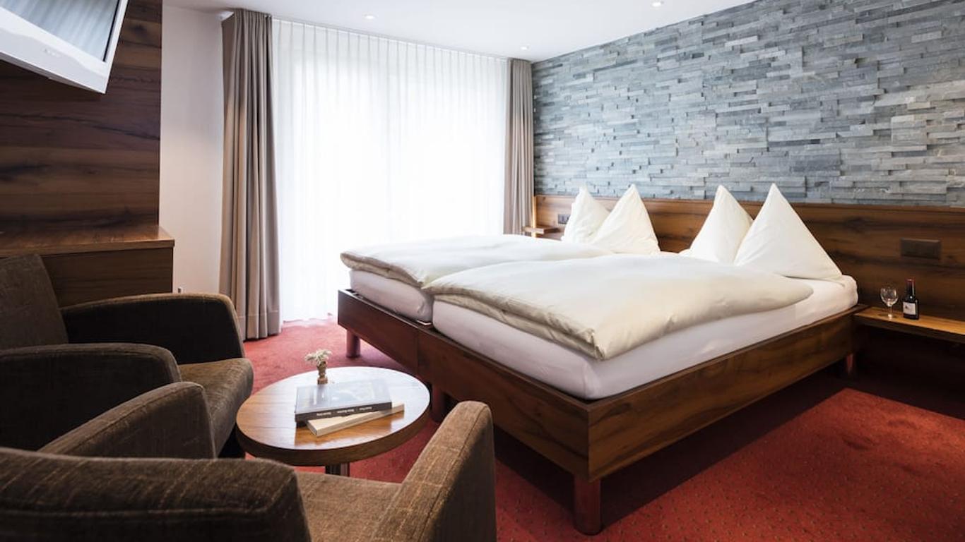 هوتل كونتننتال