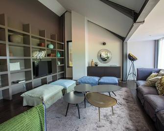 Le Petit Létraz - Annecy - Living room
