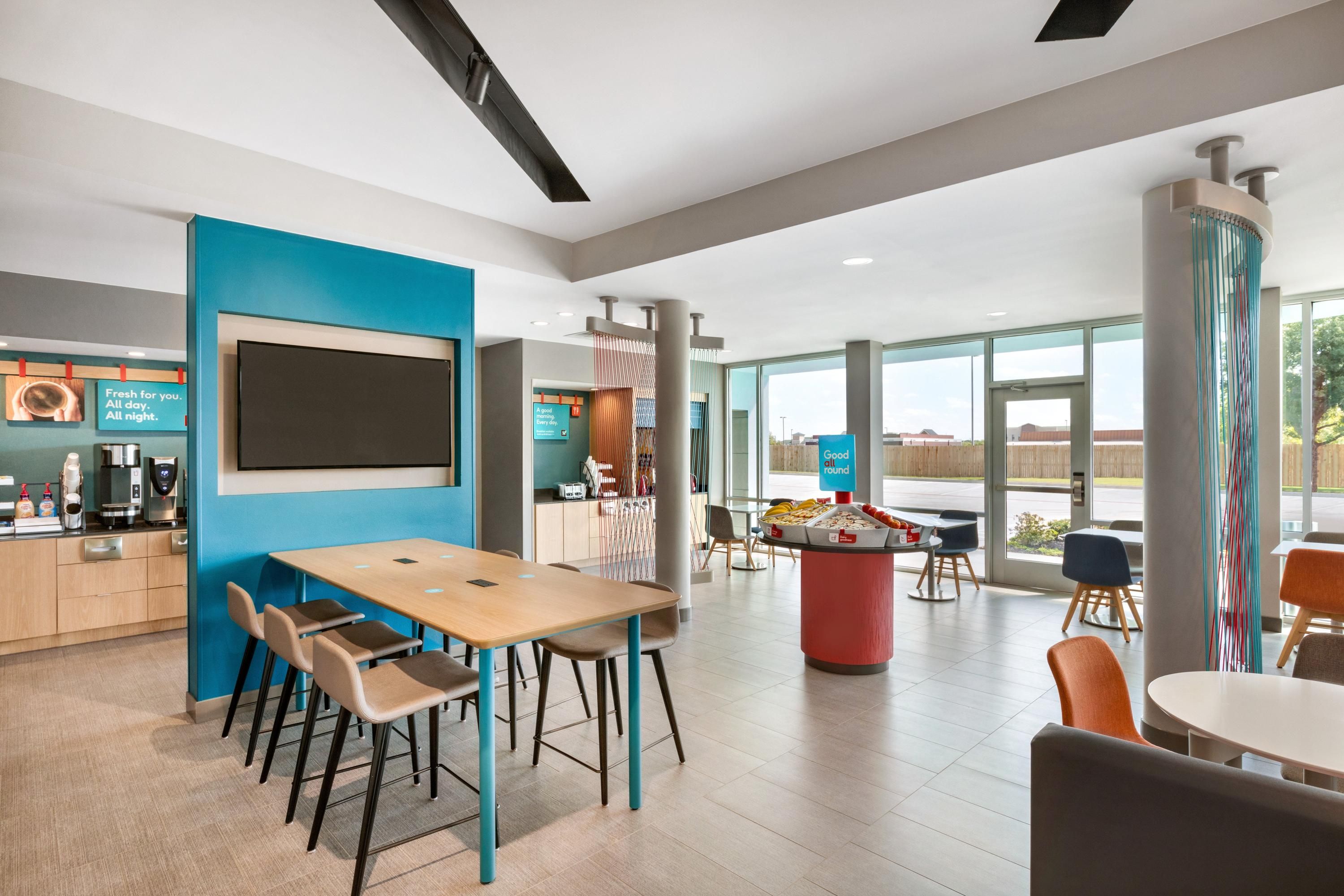 avid hotels - Chicago O Hare - Des Plaines thumbnail 3