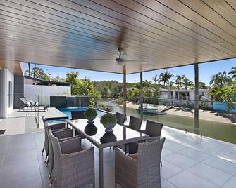 Buena Vista - Broadbeach Waters - Binnenhof