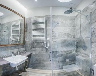 Sea Sail Apartments - Sopot - Baño