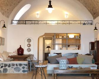 Afoura Houses By K&k - Thera - Living room