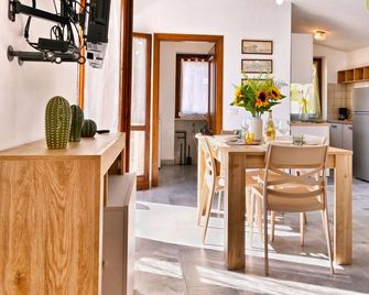 Villino Giuliana by Theater Home - Campione del Garda